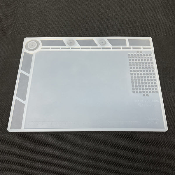S-140 Transparent Magnetic Insulation Silicone Soldering Mat Size: 13.8 x 9.8 inch